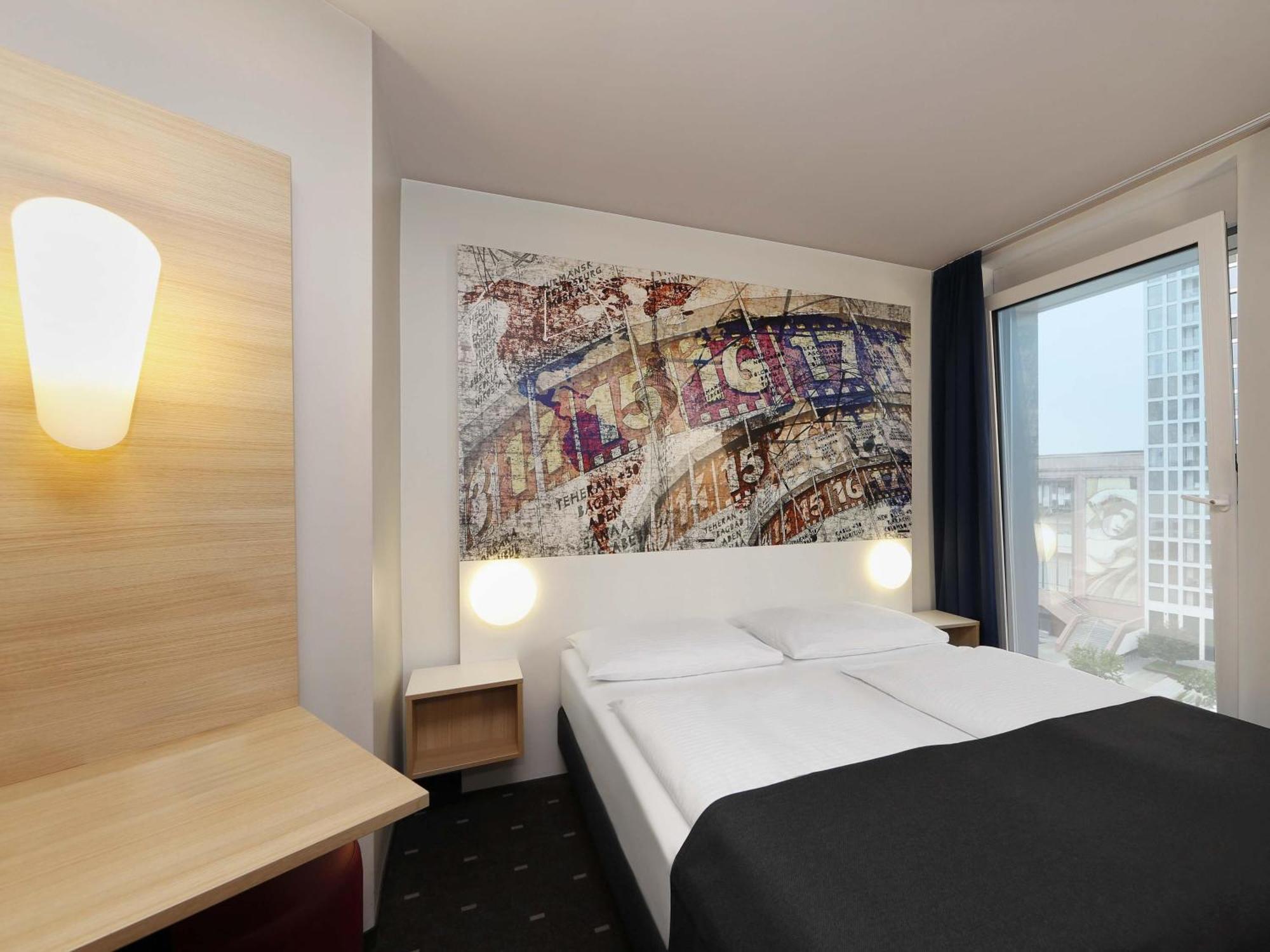 B&B Hotel Berlin-Alexanderplatz — Photos 3